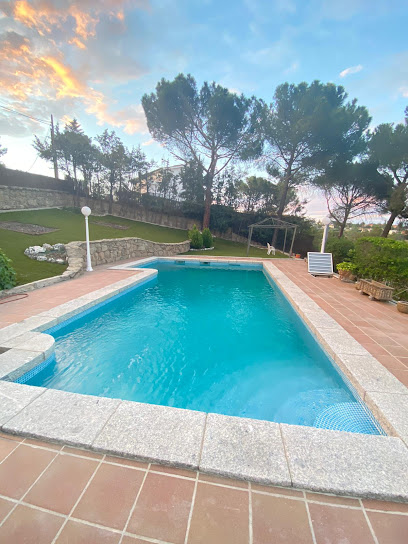 Piscinas PODER- mantenimiento de piscinas comunitarias en Madrid - Opiniones y contacto