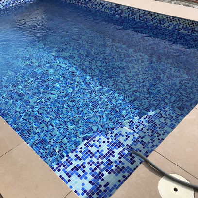 Piscina,Piscinas mantenimiento y limpieza,baseinas,swimming Pool,Pools, Schwimmbad ,бассейны